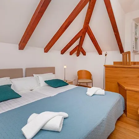 Feri Apartment *