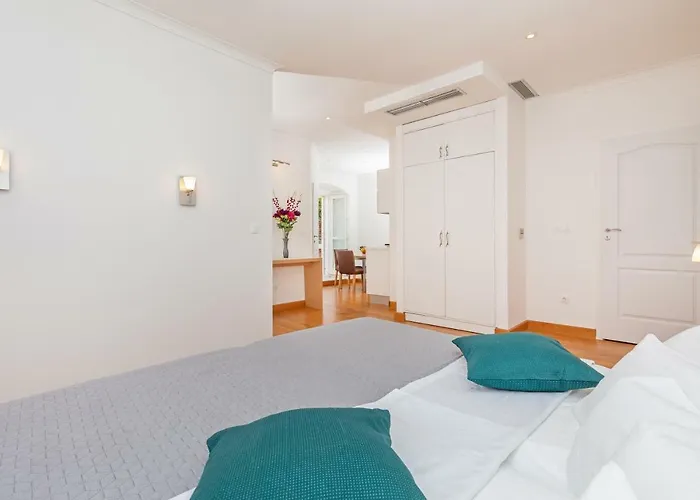 Feri 杜布罗夫尼克