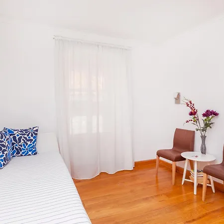 Feri Apartamento *