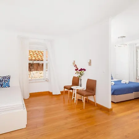 Feri Apartamento
