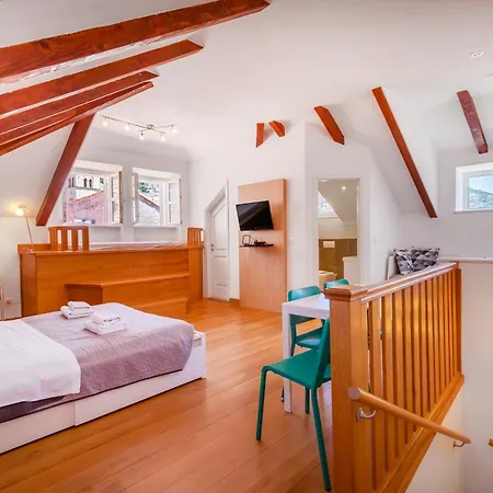 Feri Apartamento